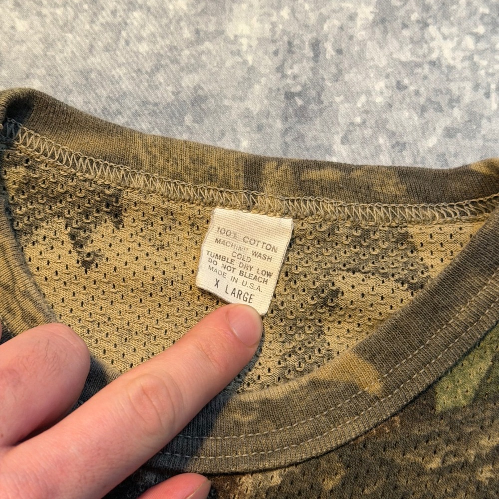 Vintage Advantage Timber Camo Mesh Long Sleeve Pocket T-Shirt Mens XL Made USA - Picture 3 of 6